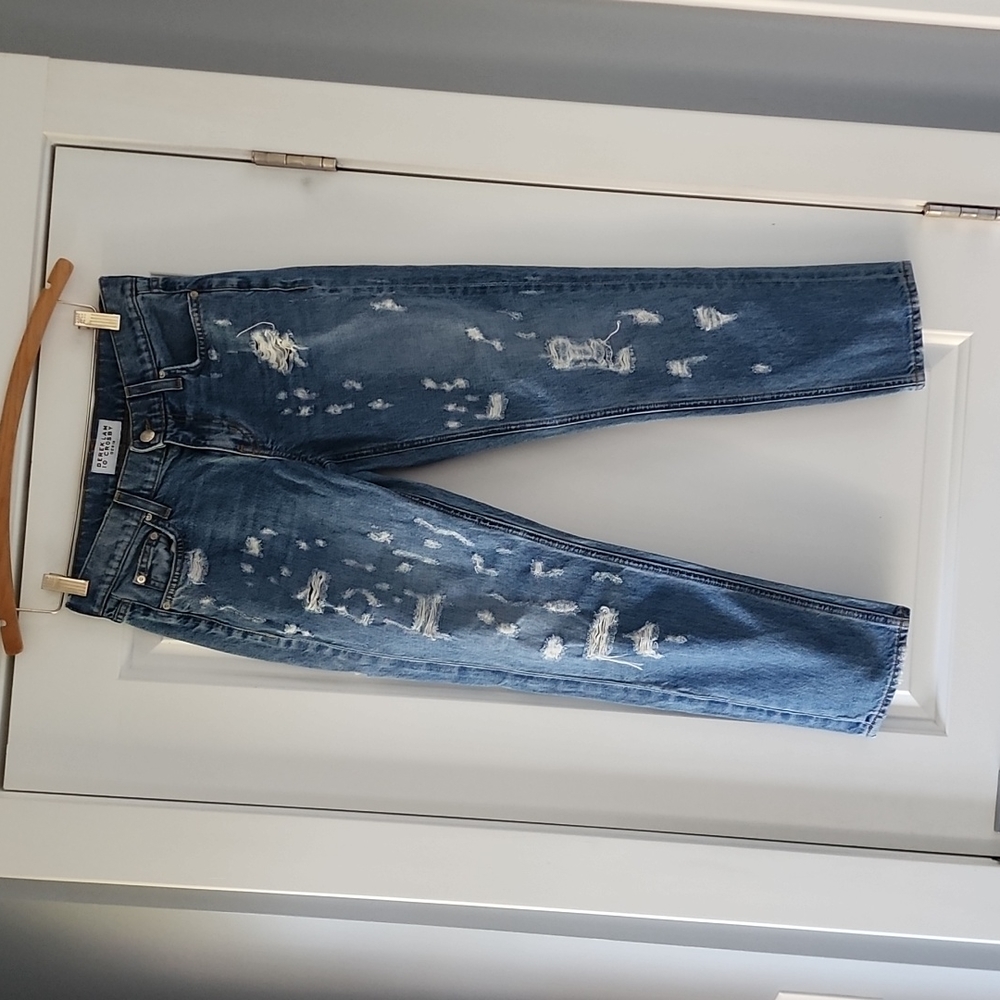 Derek Lam 10 Crosby Denim Mila Mid-Rise Girlfriend jeans!